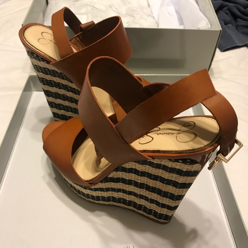 Jessica Simpson wedge